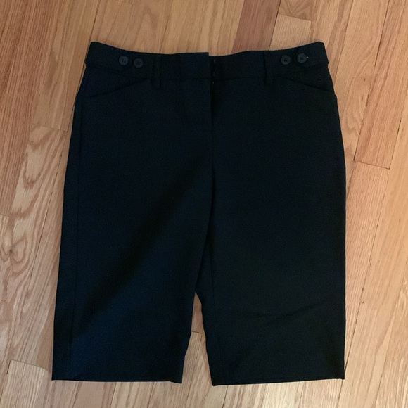 Express dressy Bermuda shorts bundle - Picture 2 of 9